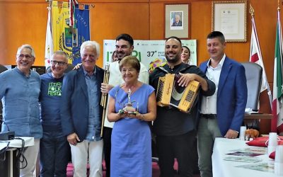 Ittiri Folk Festa: consegnato il Premio Zenìas alla federazione dei circoli sardi